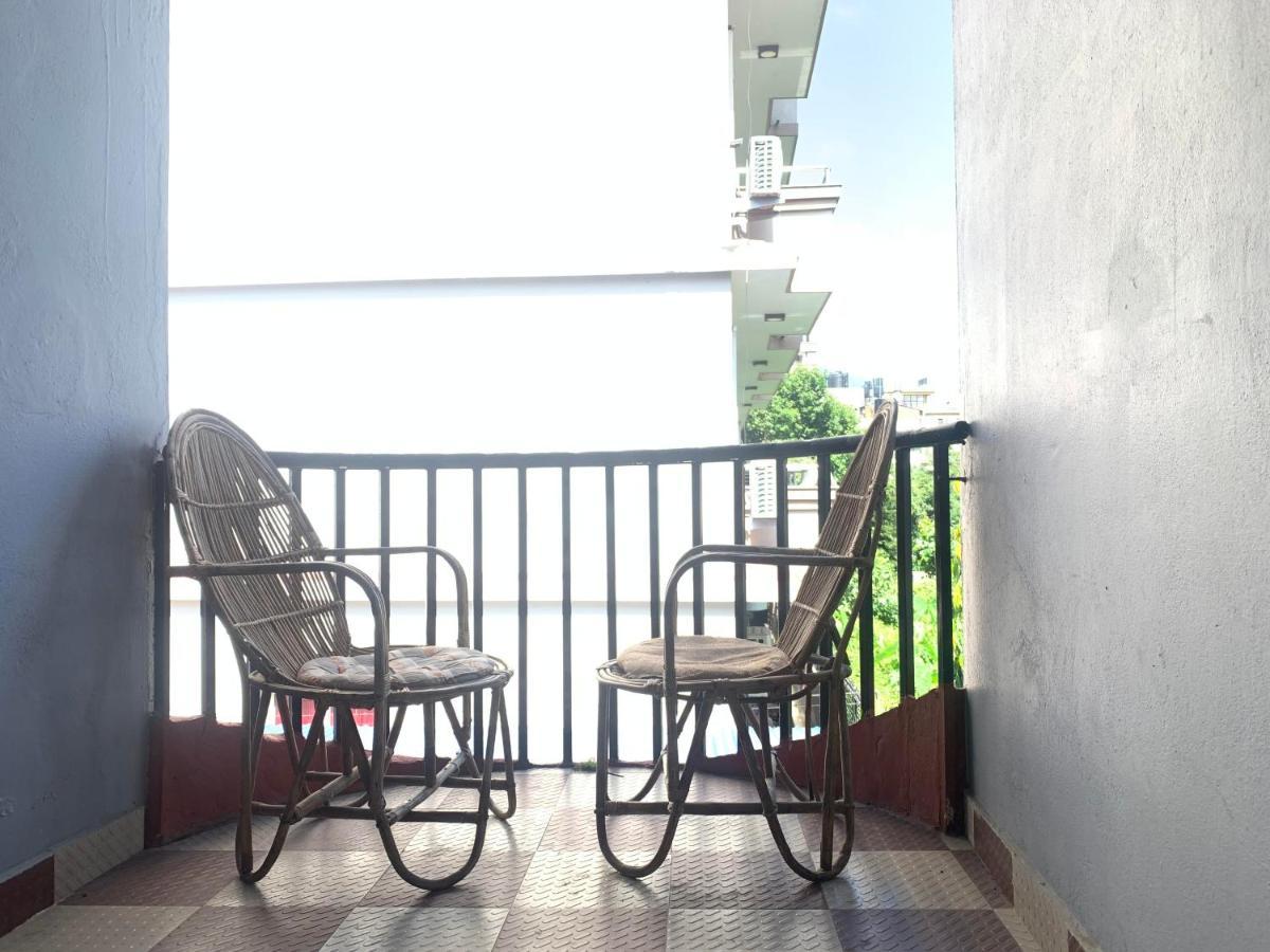 Hotel Peace Ganga Inn Pokhara Luaran gambar